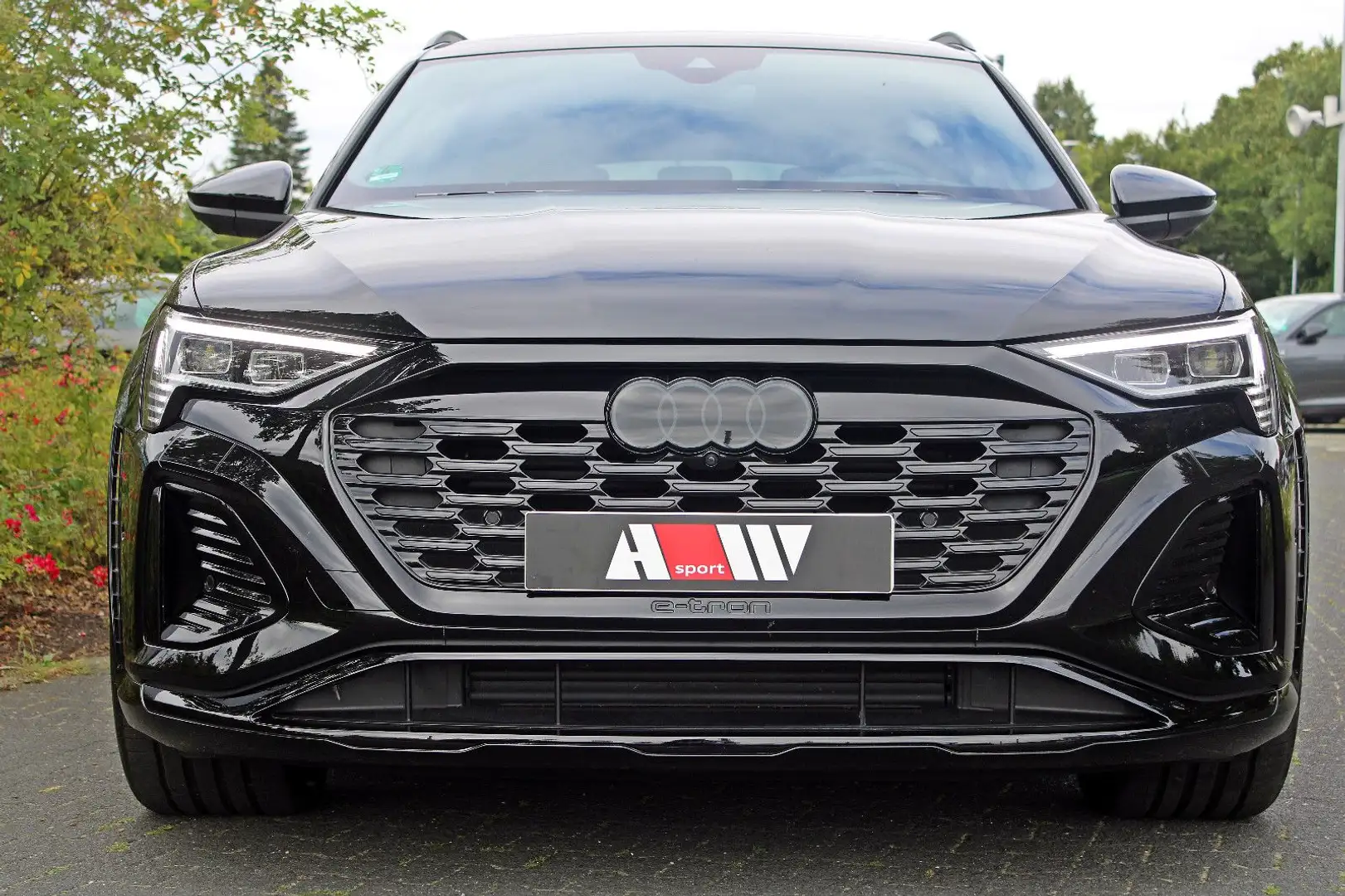 Audi SQ8 e-tron PANO AHK INDIVIDUALSITZ HuD MASSAGE Noir - 2