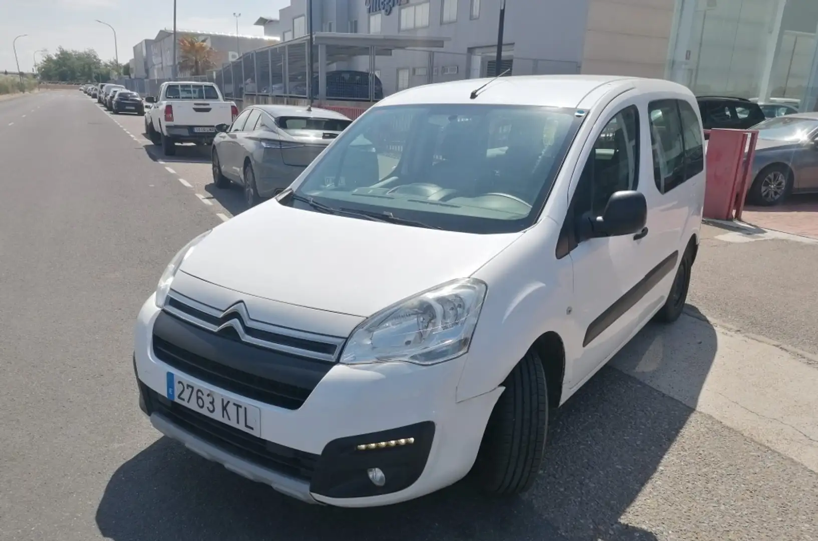 Citroen Berlingo BlueHDi S&S Talla M Live 100 Blanco - 2