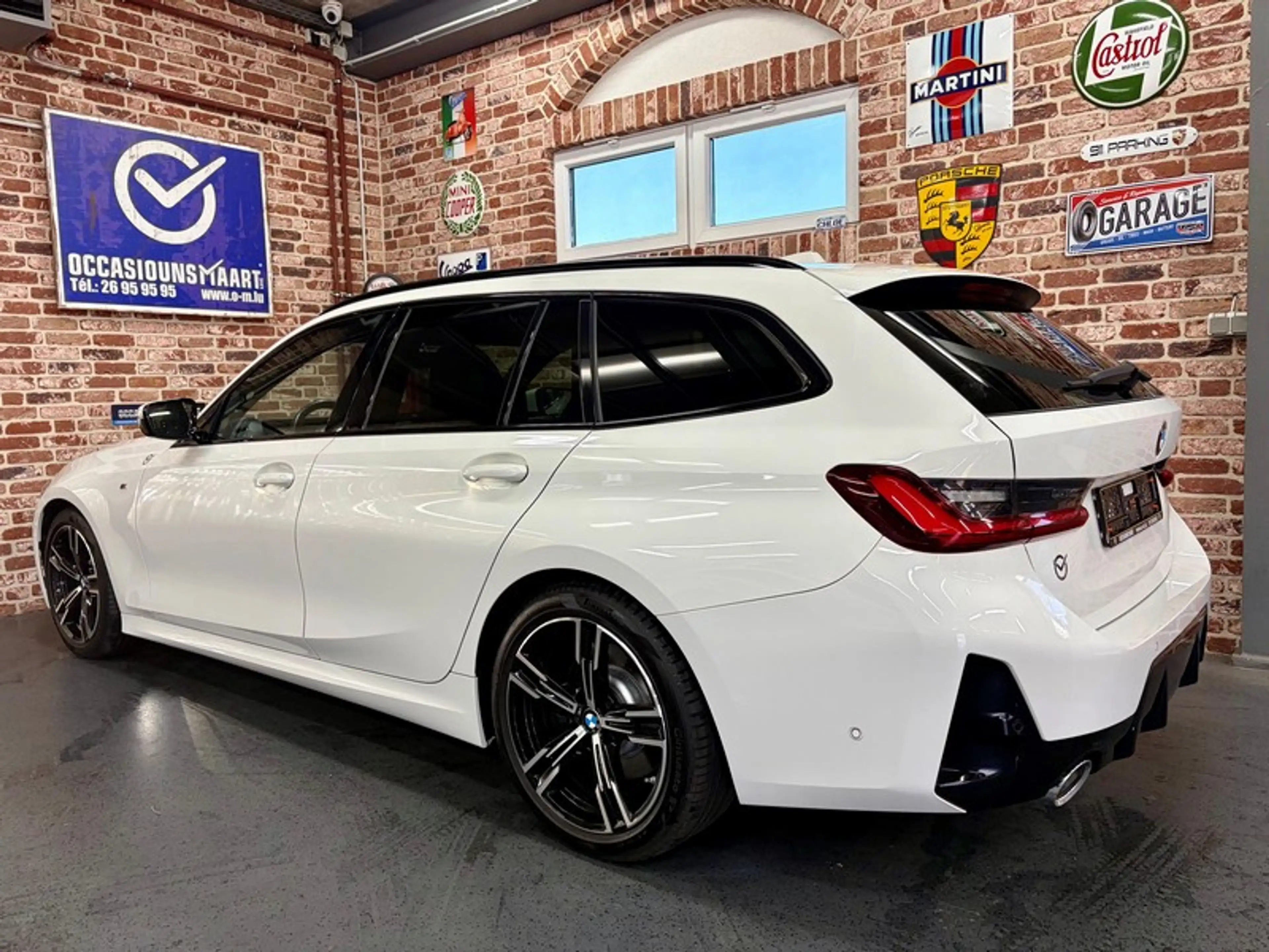 BMW 330 330dA Touring 3.0 286cv Auto M-SPORT — photo 2