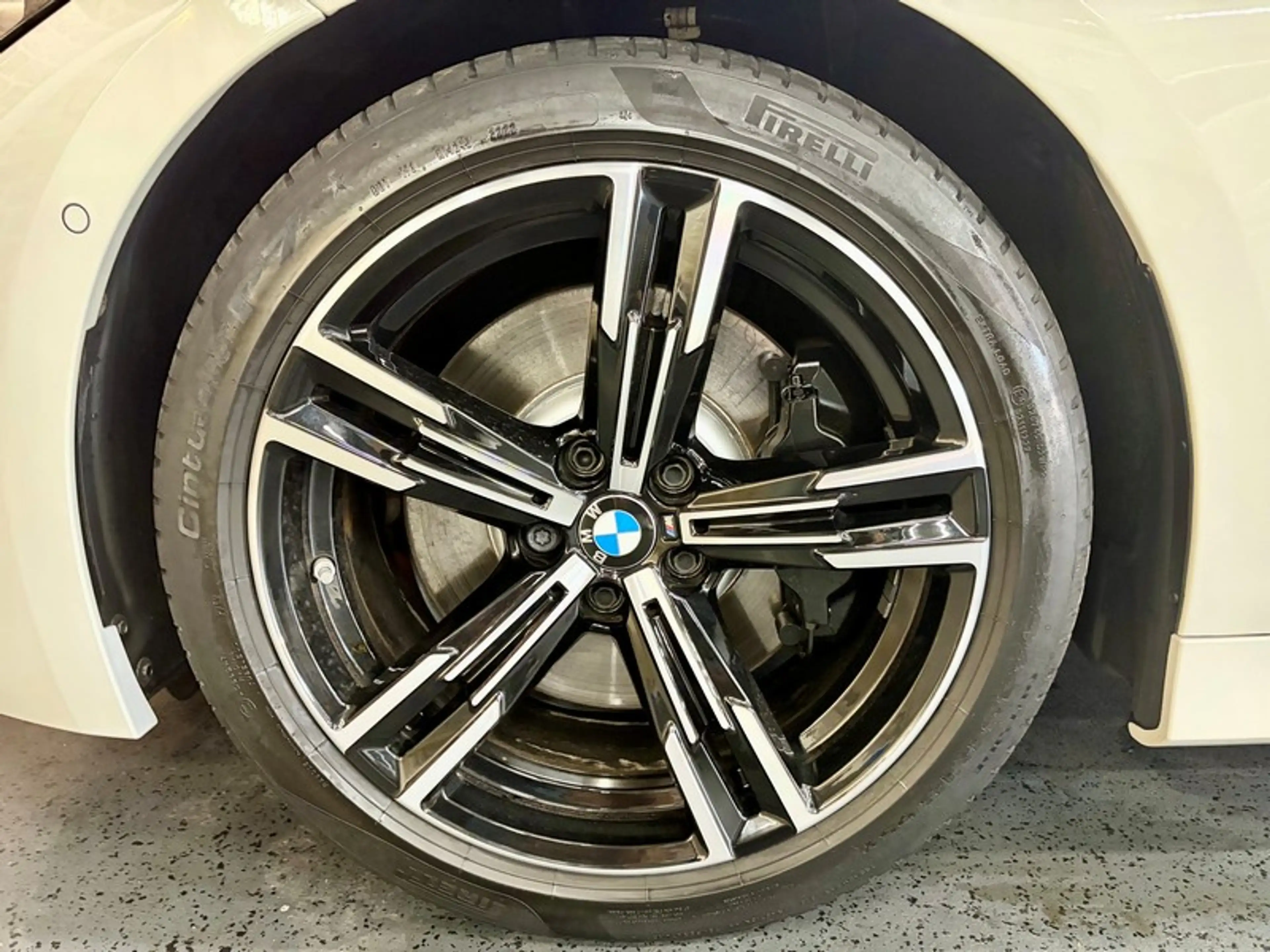 BMW 330 330dA Touring 3.0 286cv Auto M-SPORT — photo 3