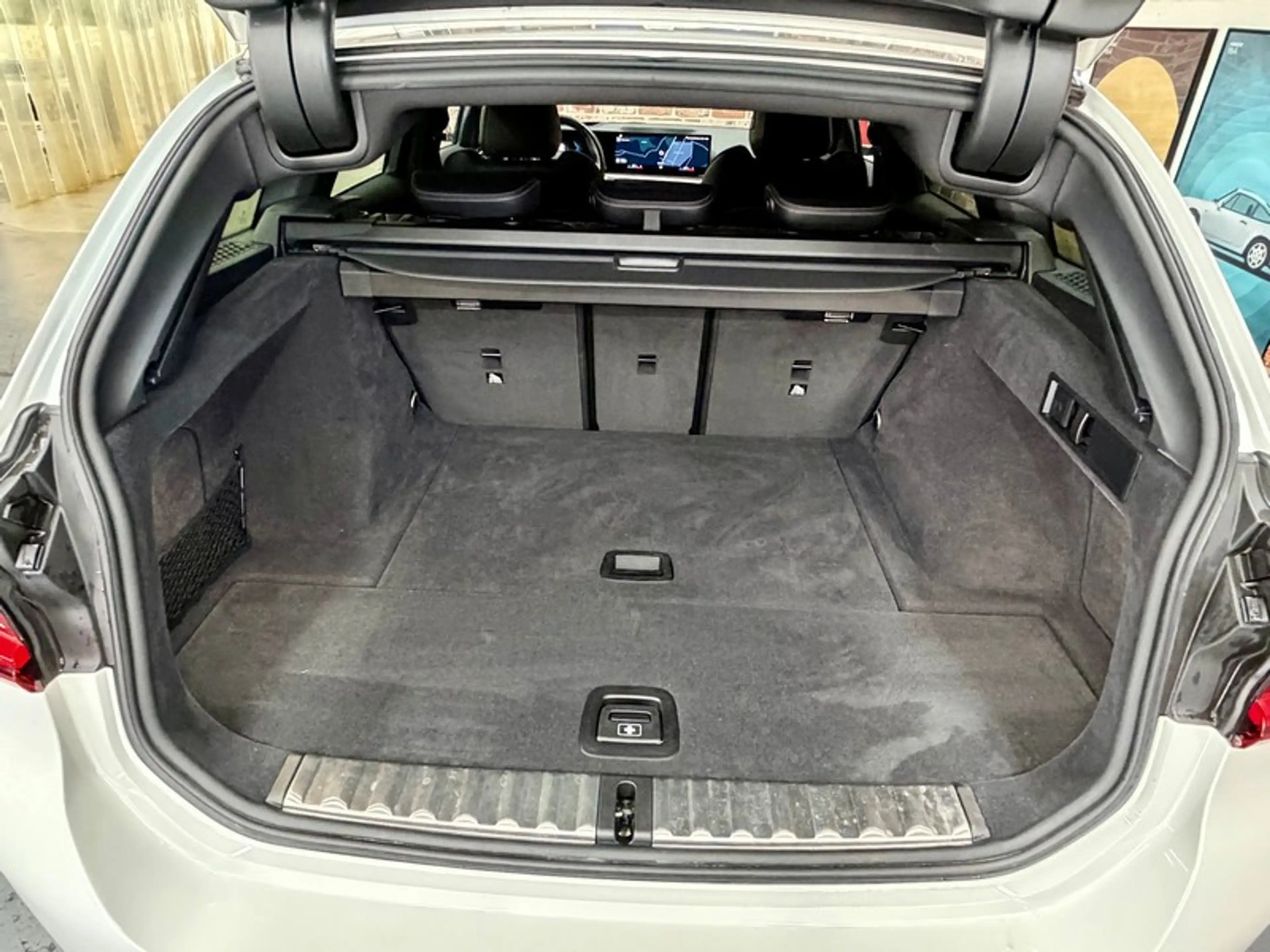 BMW 330 330dA Touring 3.0 286cv Auto M-SPORT — photo 7