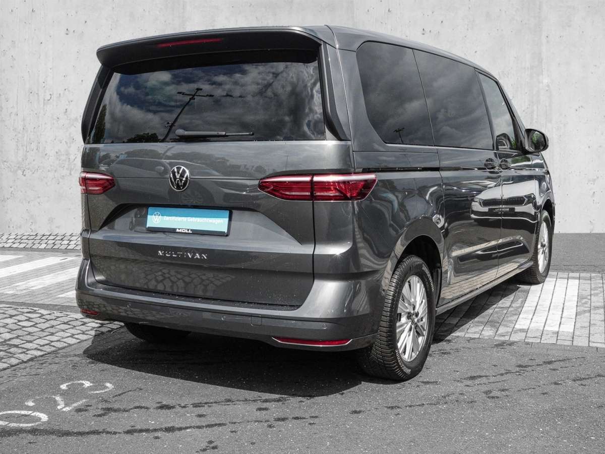Volkswagen T7