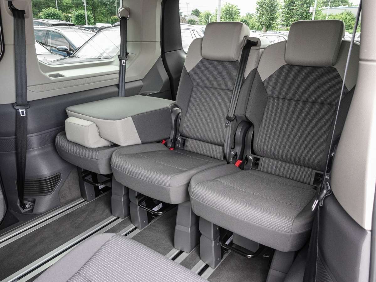 Volkswagen T7