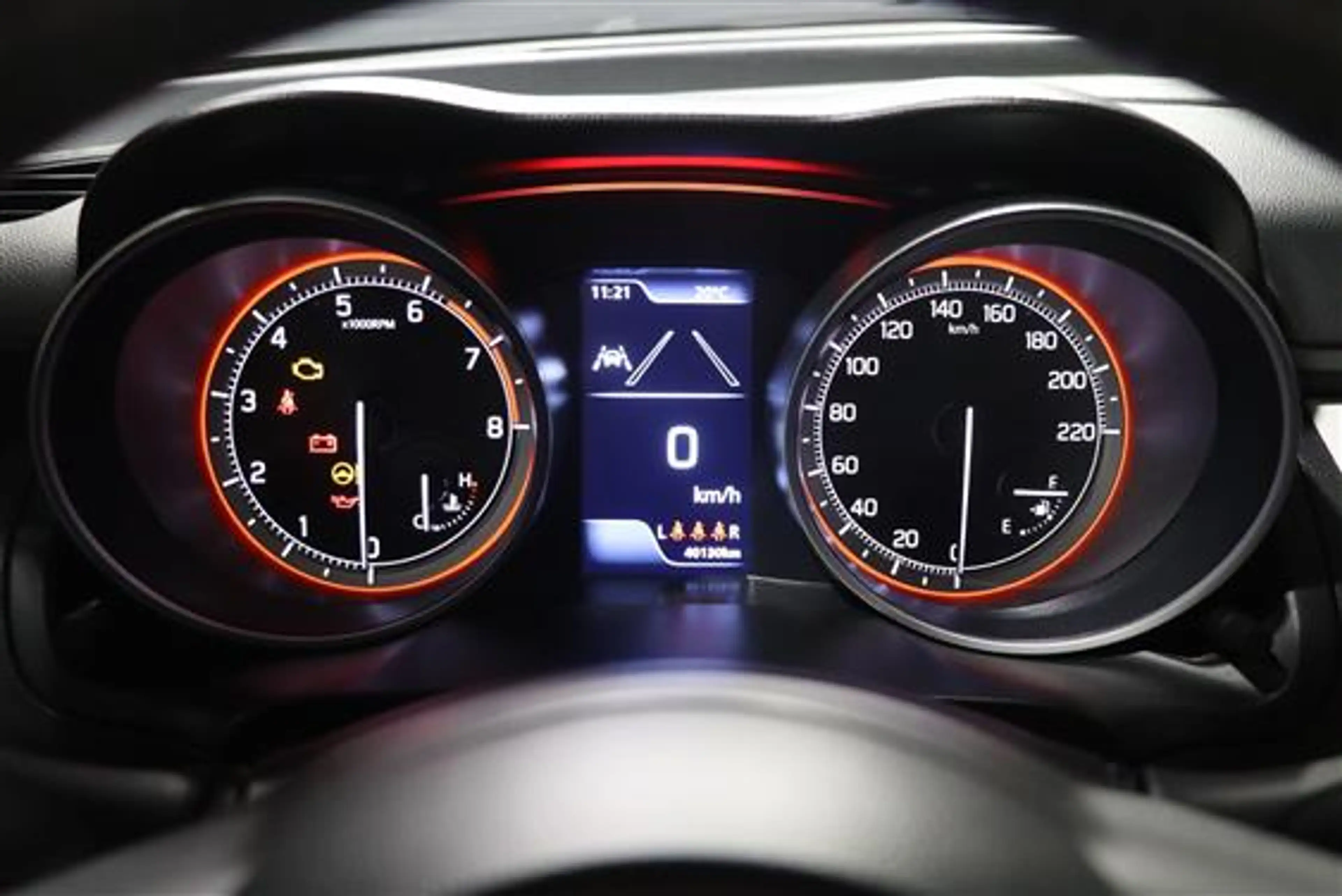 Suzuki Swift 1.2 Dualjet MHEV SELECT — photo 9