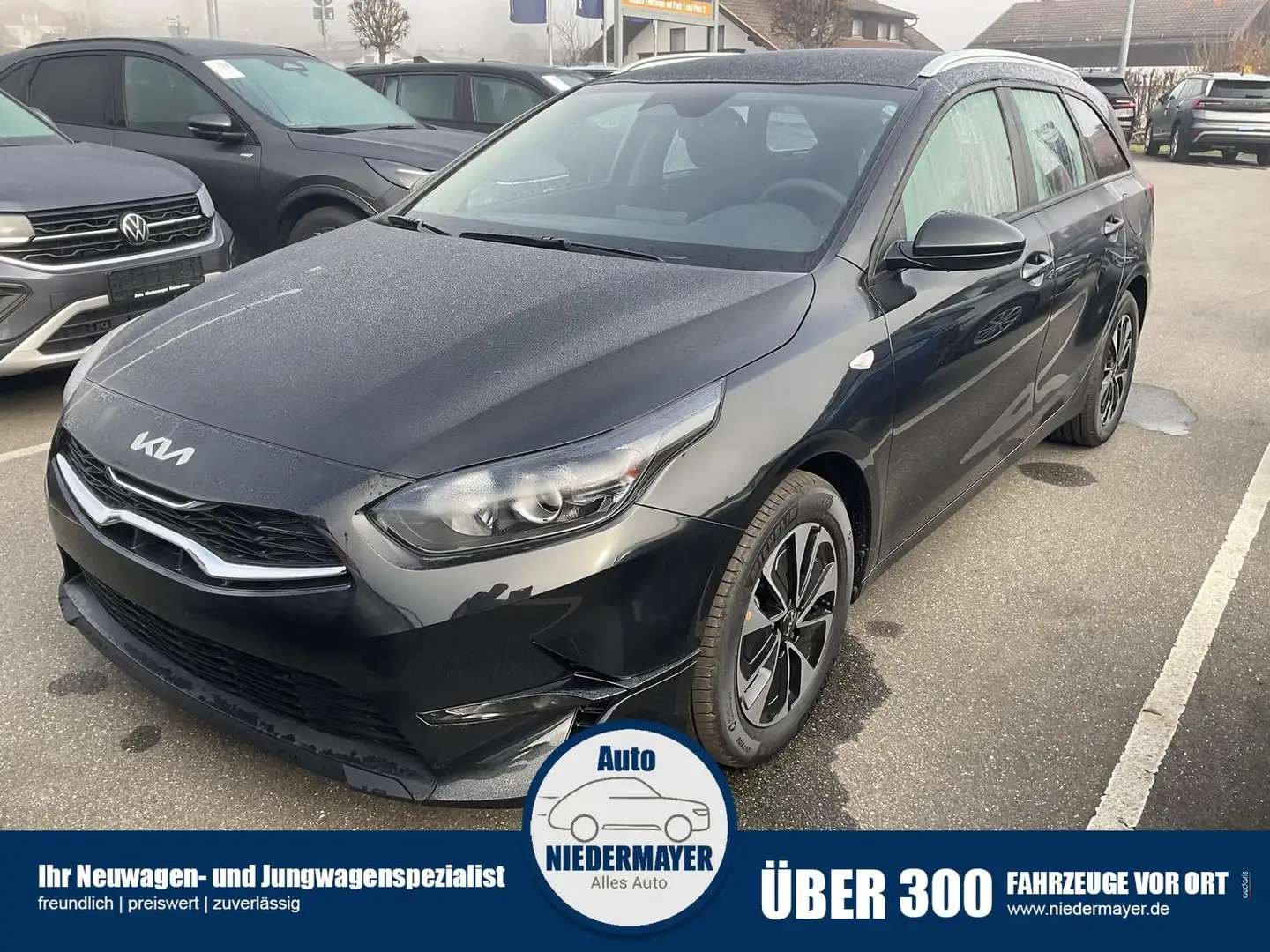 Kia Ceed SW / cee'd SW 1.5 T-GDi DCT, Navi, Kamera, Winter Чёрный - 1