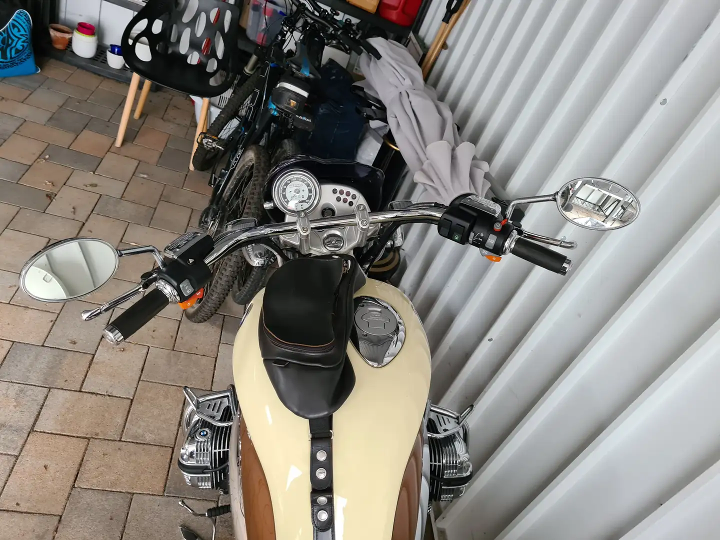 BMW R 1200 C Independent Bronce - 2