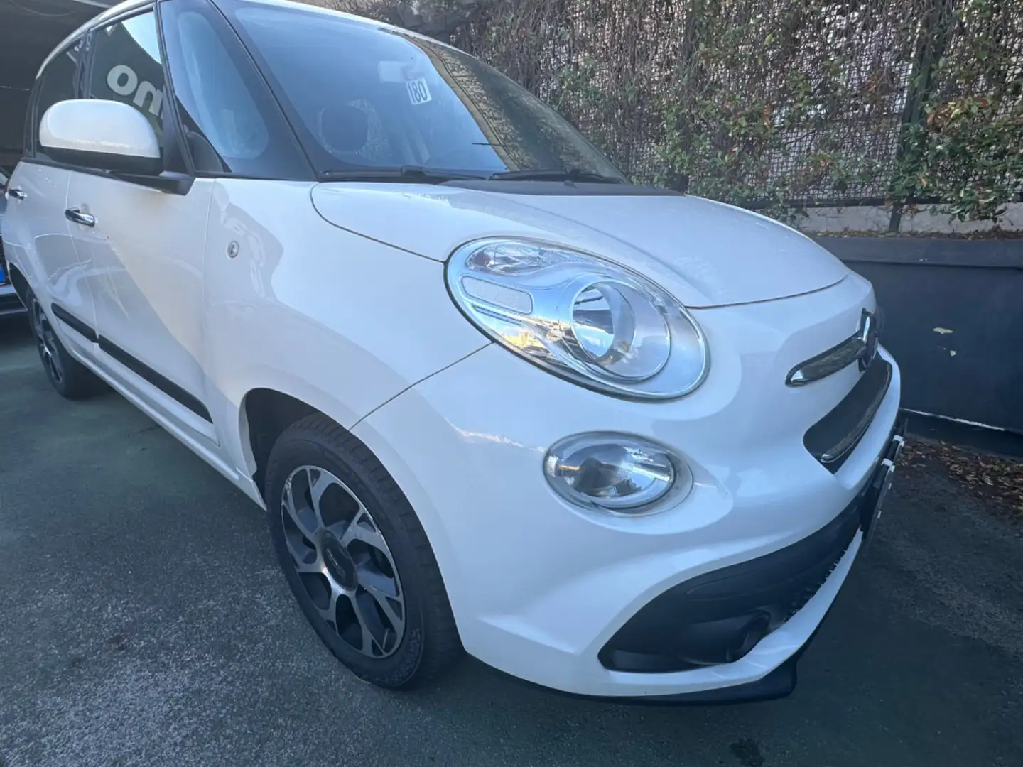 Fiat 500L 1.3 Multijet 95 CV Business Navi Weiß - 1