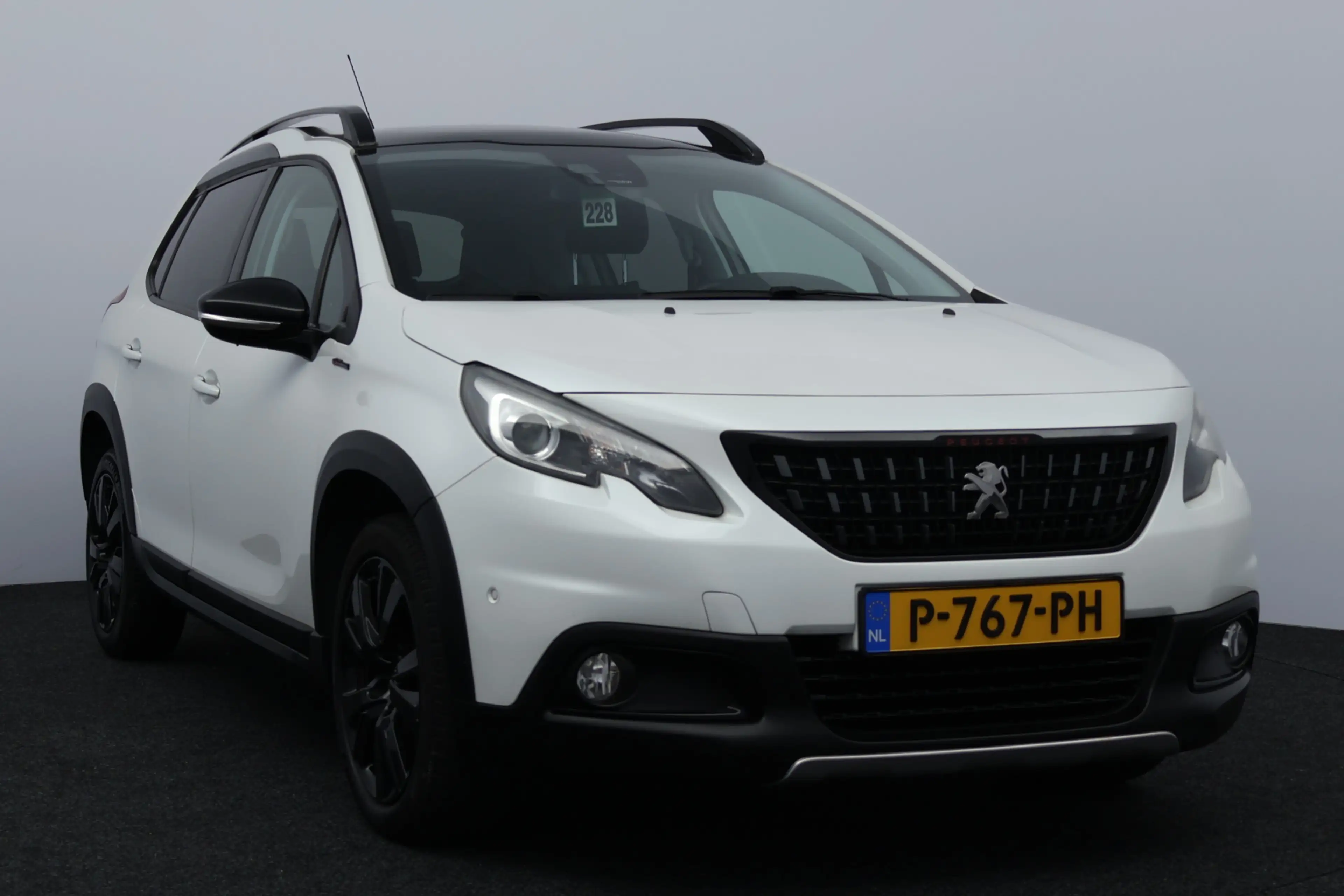 Peugeot 2008 1.2 PureTech Allure/ D-Riem Verv 100.000KM!/ Autom — photo 17