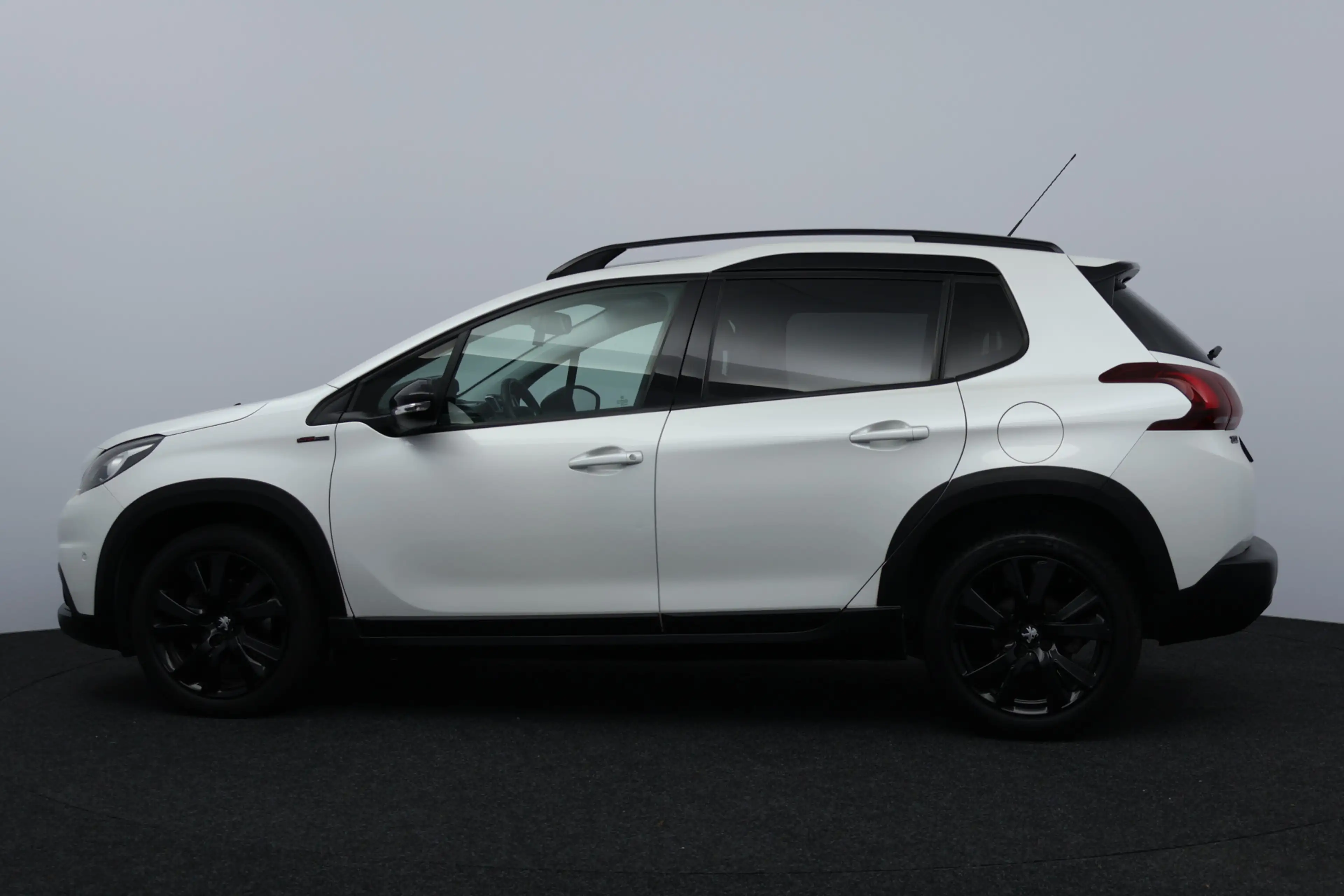 Peugeot 2008 1.2 PureTech Allure/ D-Riem Verv 100.000KM!/ Autom — photo 5
