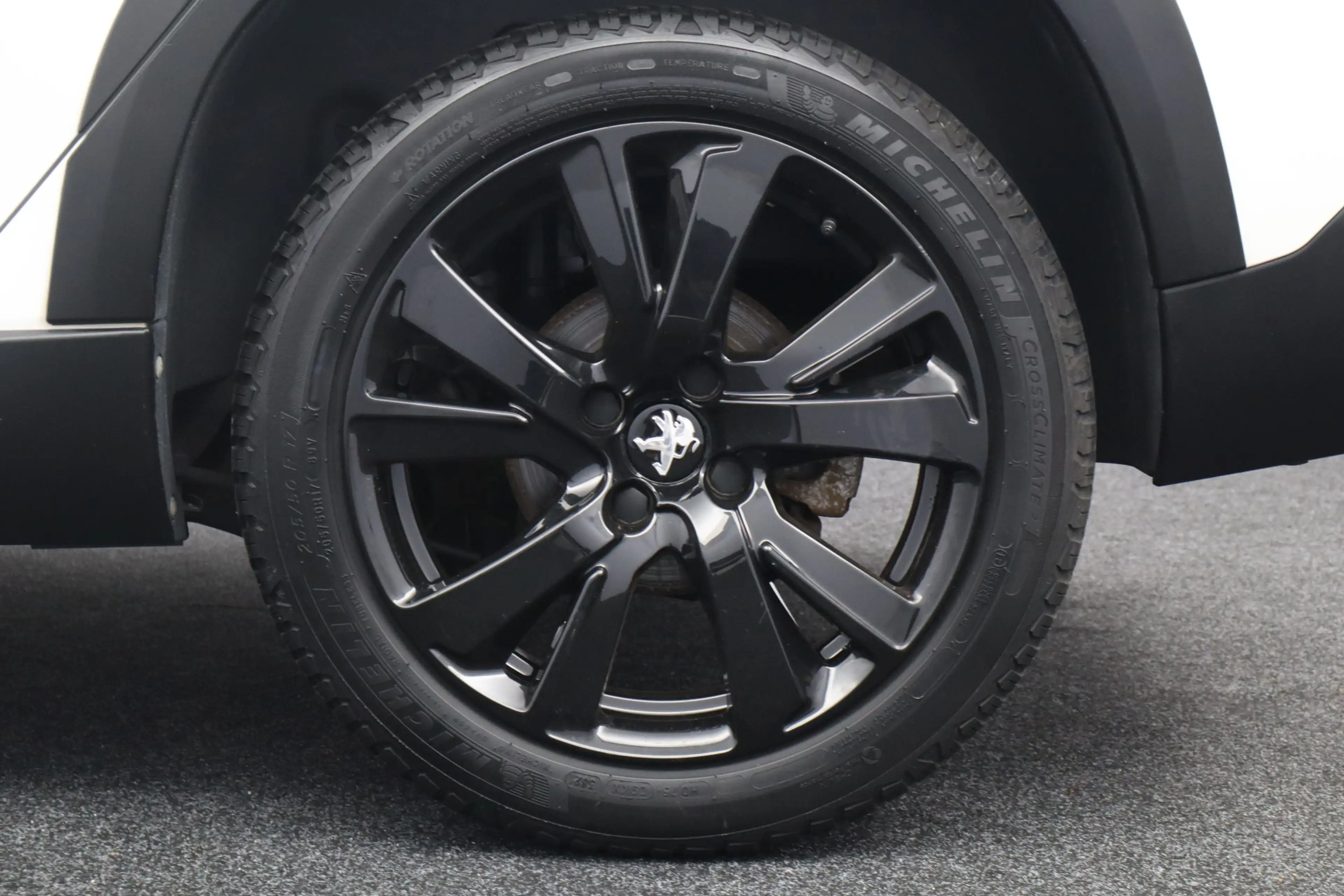 Peugeot 2008 1.2 PureTech Allure/ D-Riem Verv 100.000KM!/ Autom — photo 22