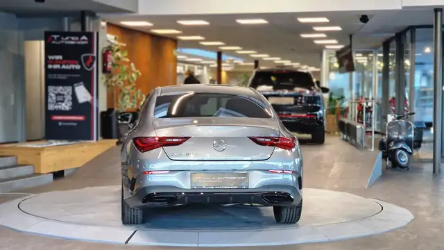 Mercedes-Benz CLA view 7