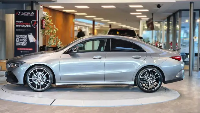 Mercedes-Benz CLA view 5