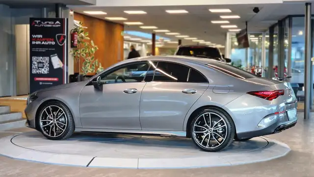 Mercedes-Benz CLA view 10