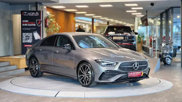 Mercedes-Benz CLA view 14