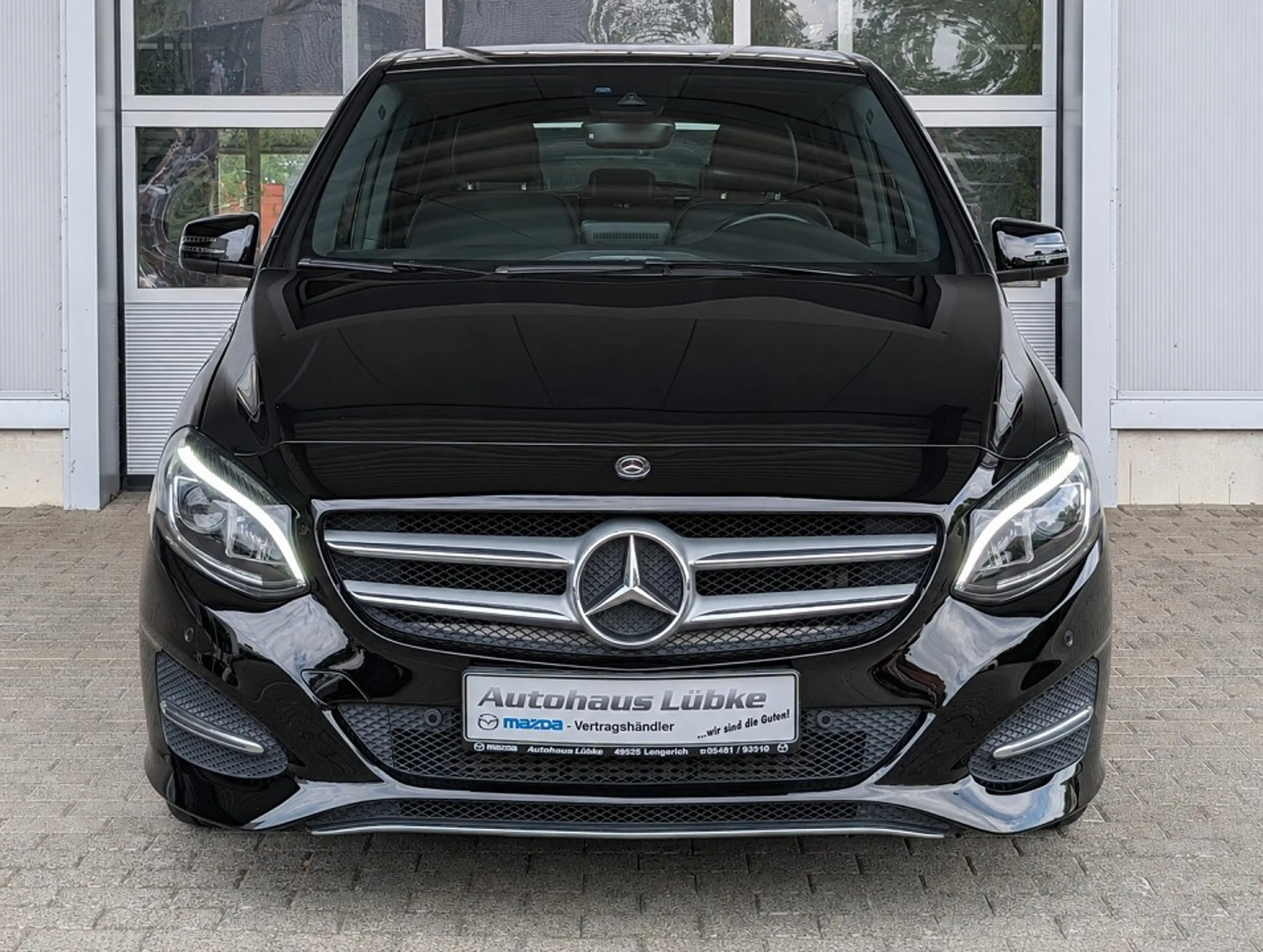Mercedes-Benz B 220 4Matic Edition B abn.AHK|Rückfahrkamera|LED|Automa — photo 2