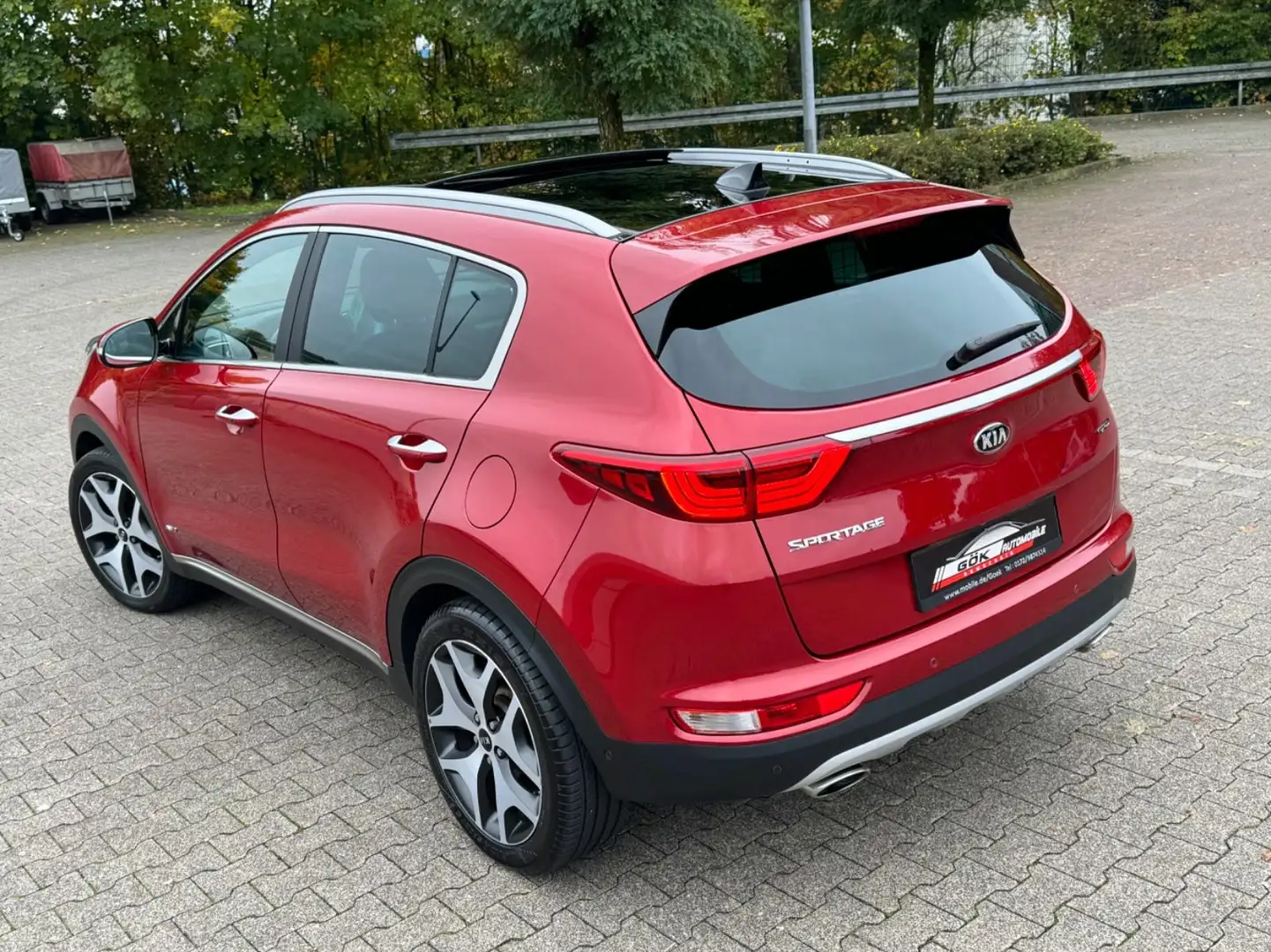 Kia Sportage SPORTAGE GT-LINE 4WD AUTOMATIK VOLL, PANO, LEDER Rot - 1