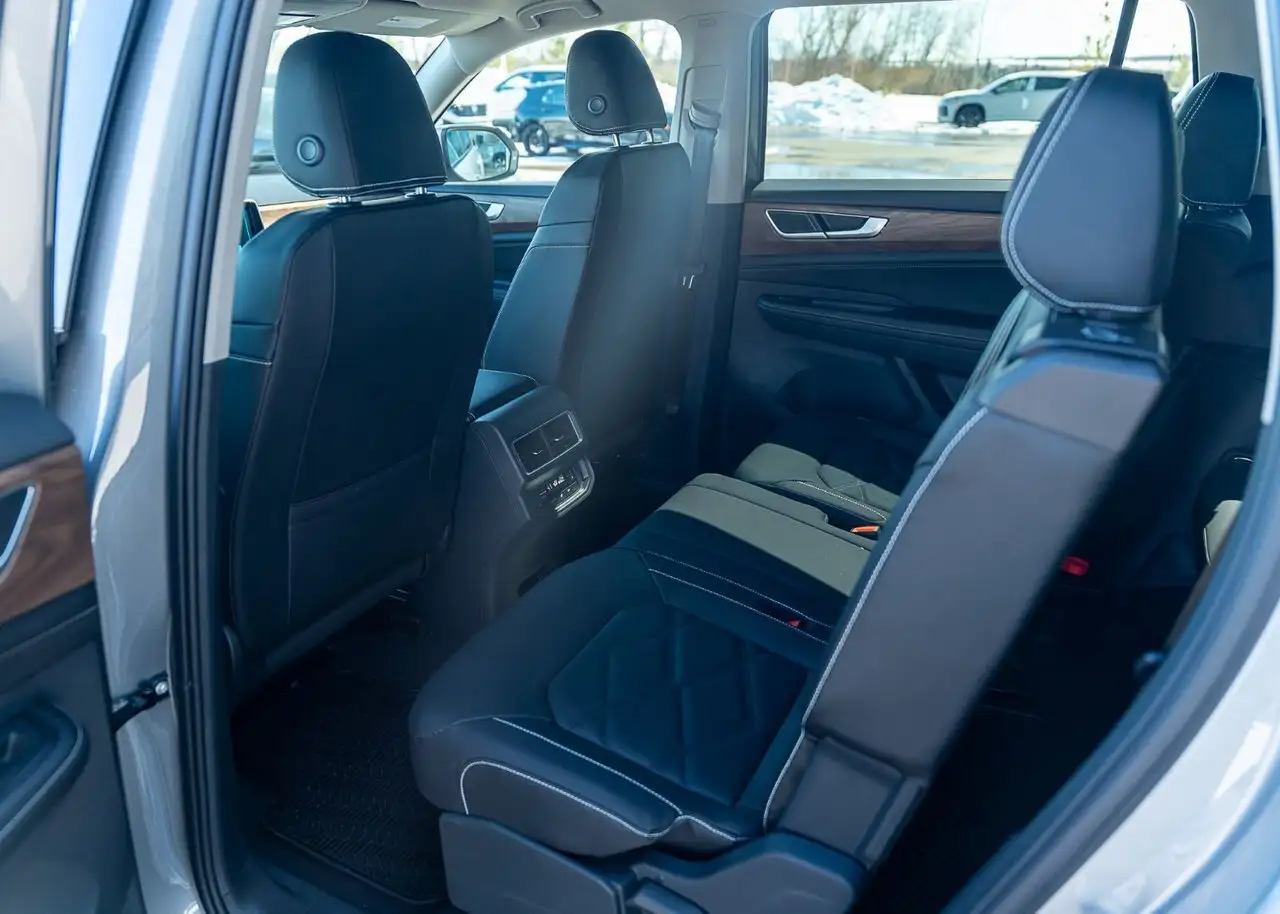 Volkswagen Atlas снимка Volkswagen Atlas