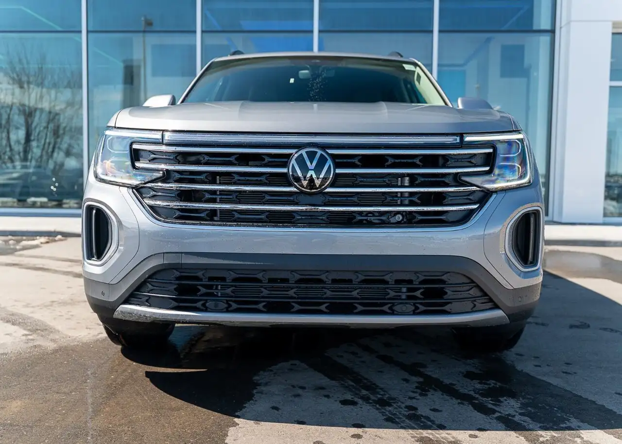 Volkswagen Atlas снимка Volkswagen Atlas