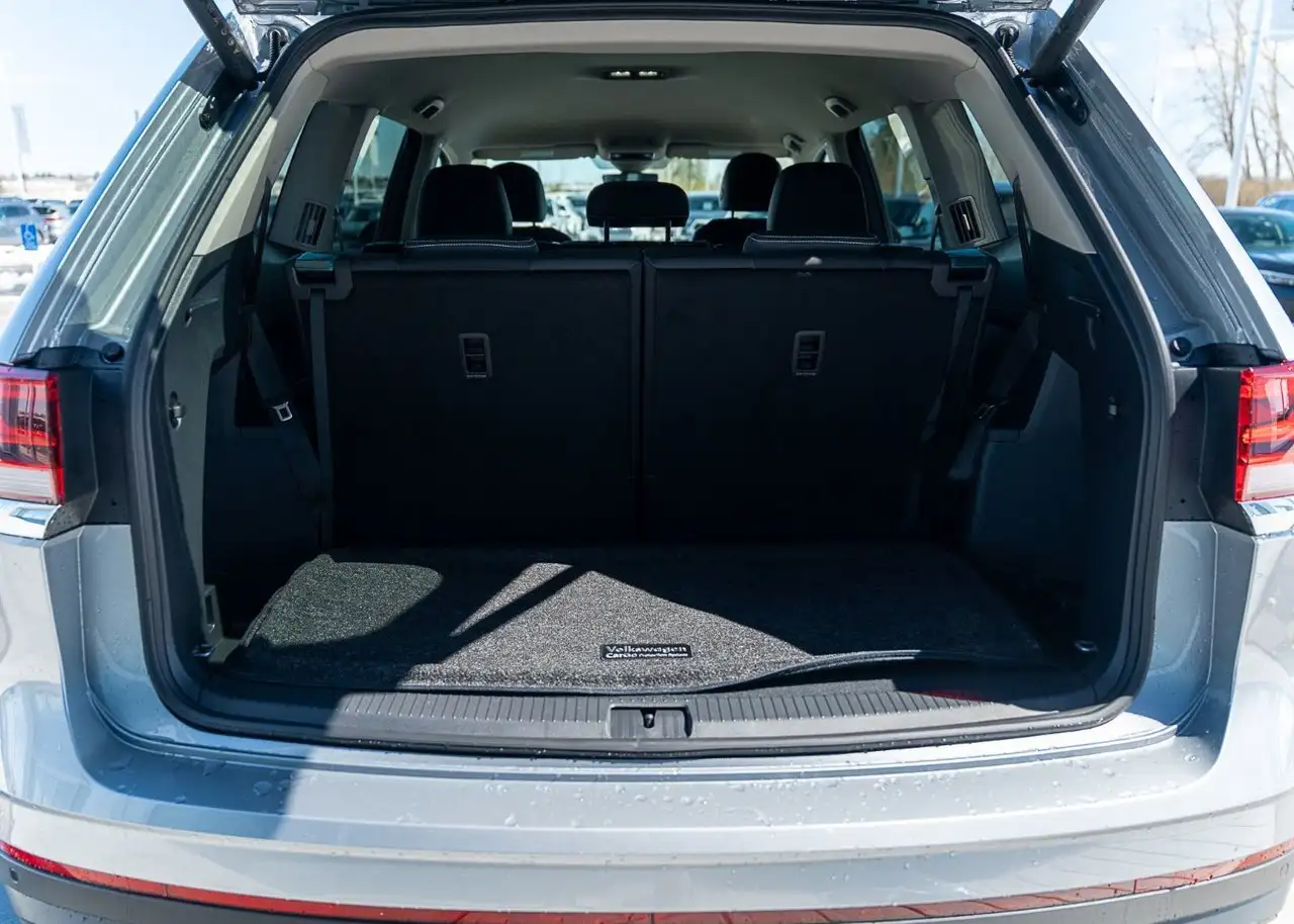 Volkswagen Atlas снимка Volkswagen Atlas