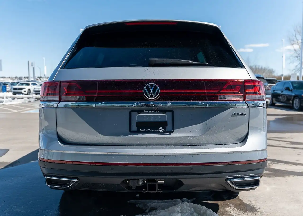 Volkswagen Atlas снимка Volkswagen Atlas