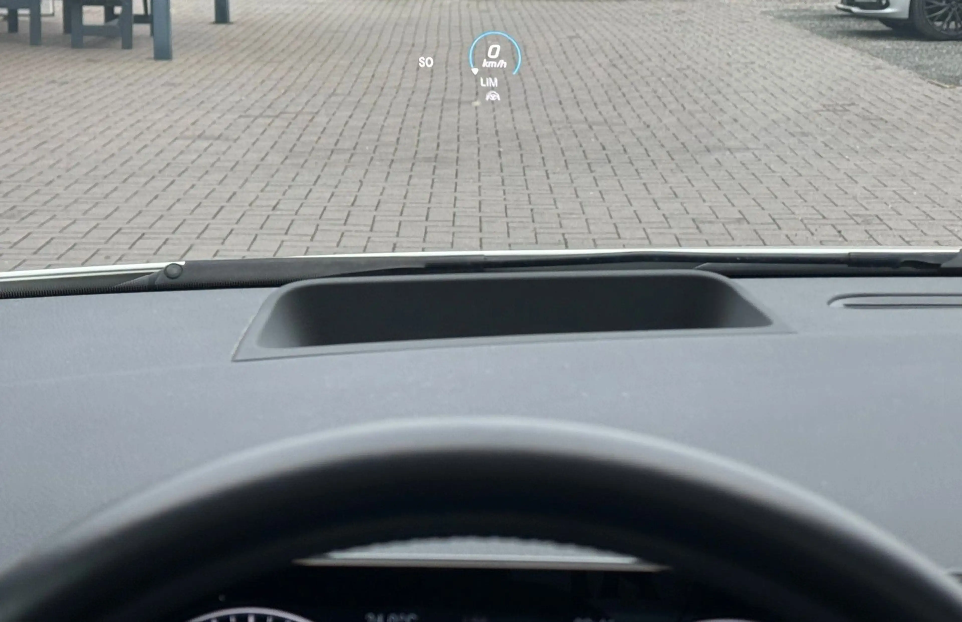 Mercedes-Benz B 220 4Matic |360° Kamera|Head-Up|Memory|Pano|++ — photo 23