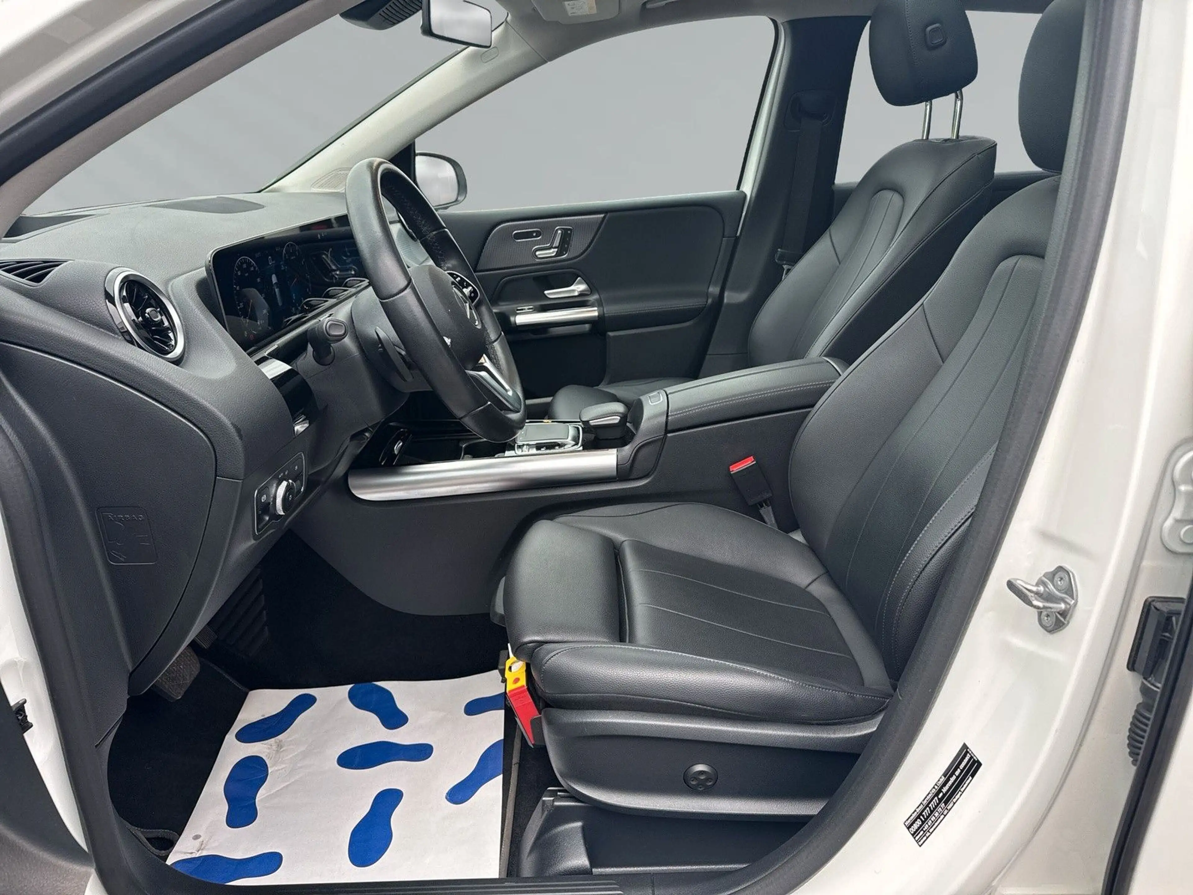 Mercedes-Benz B 220 4Matic |360° Kamera|Head-Up|Memory|Pano|++ — photo 11