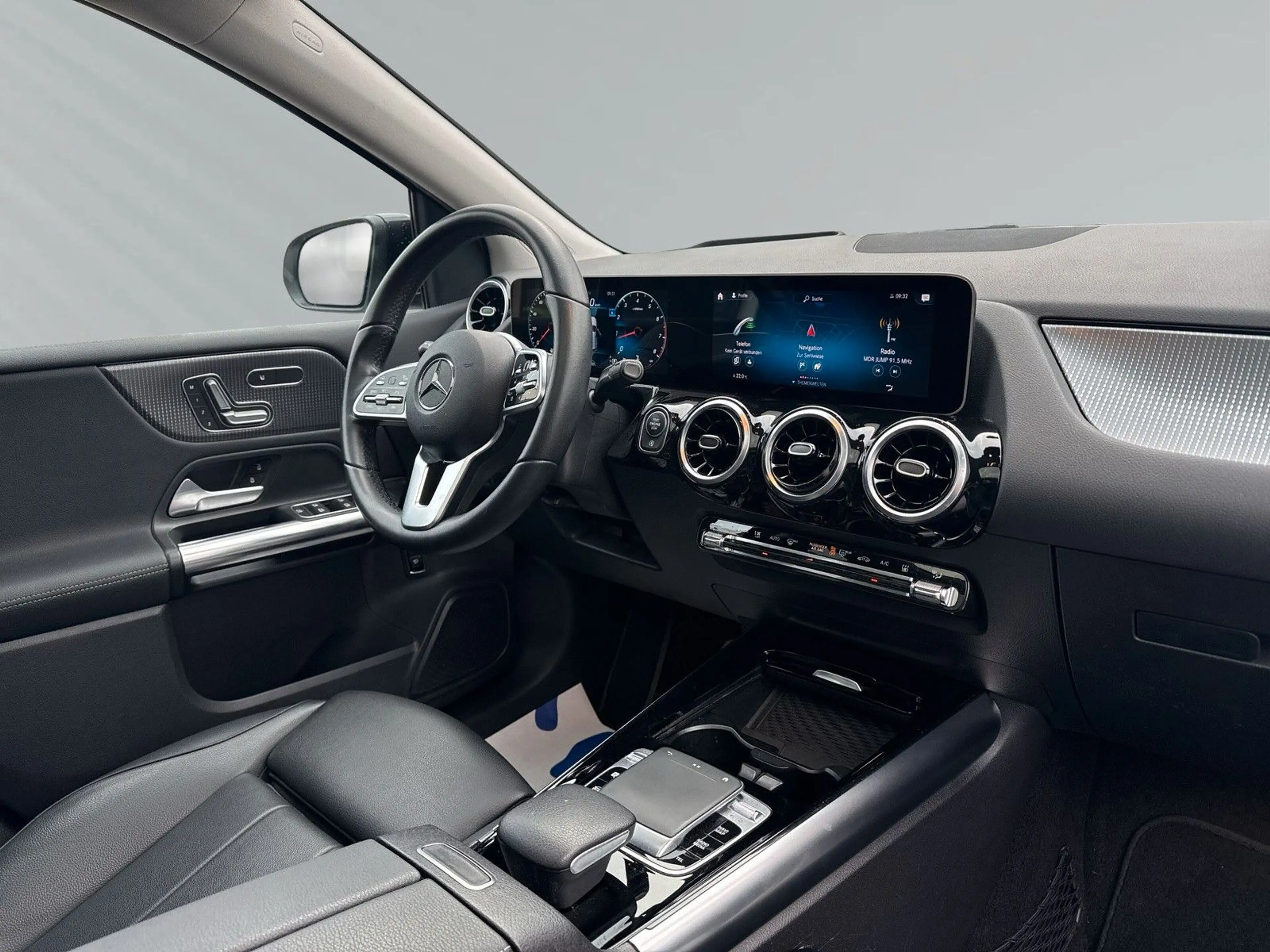 Mercedes-Benz B 220 4Matic |360° Kamera|Head-Up|Memory|Pano|++ — photo 25