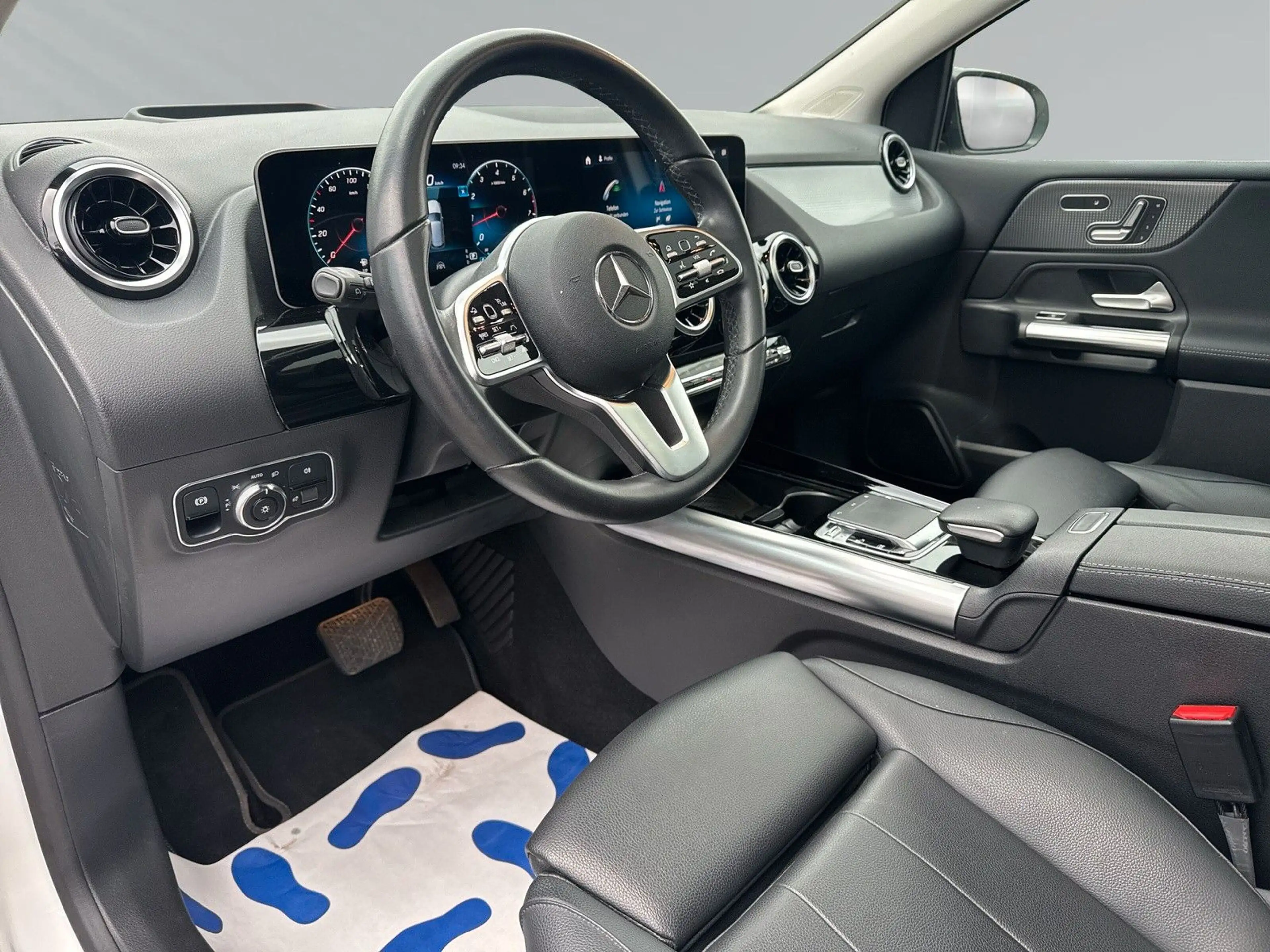 Mercedes-Benz B 220 4Matic |360° Kamera|Head-Up|Memory|Pano|++ — photo 12