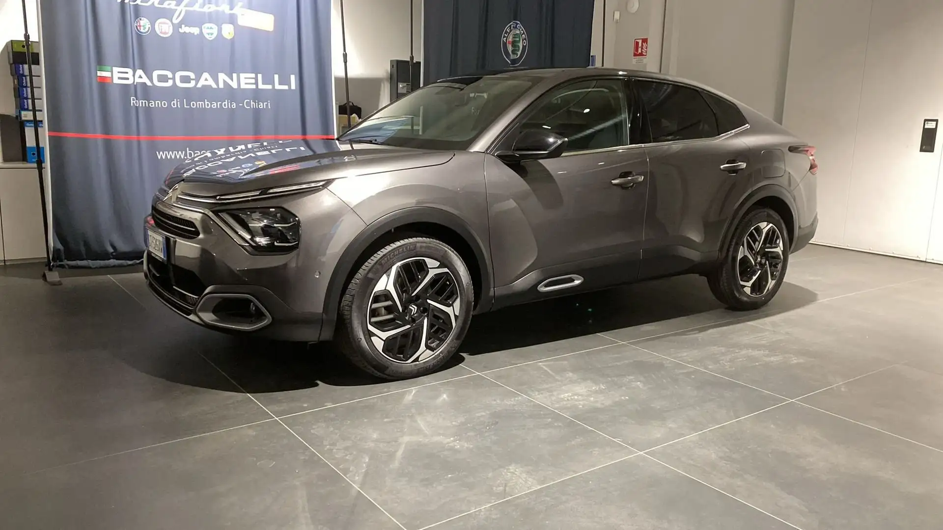 Citroen C4 X C4 X PureTech 130 S&S EAT8 Max Gris - 1