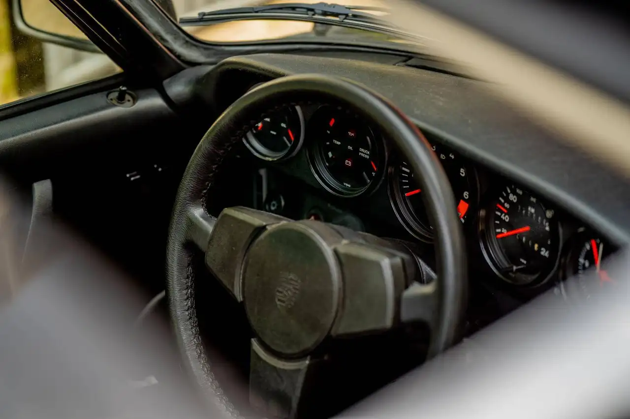 Porsche 911 Coupe SC 3.0, foto 9
