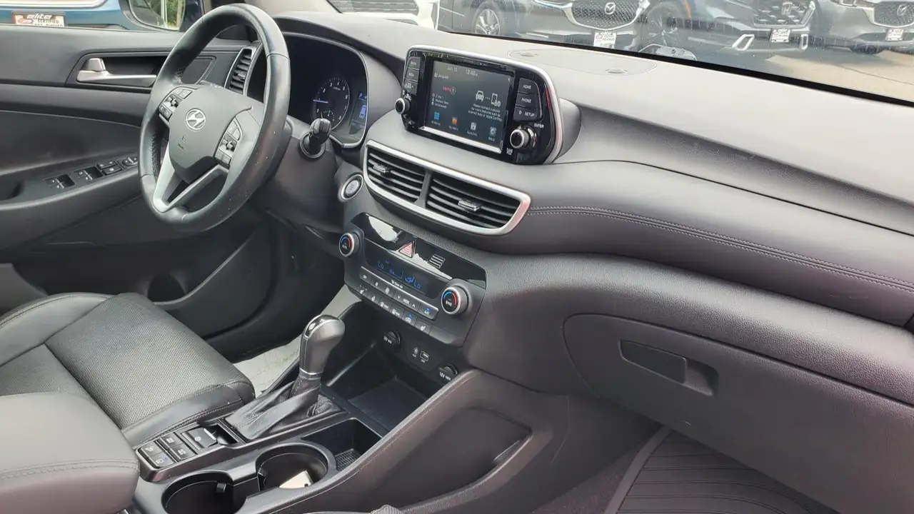 Hyundai TUCSON снимка Hyundai TUCSON