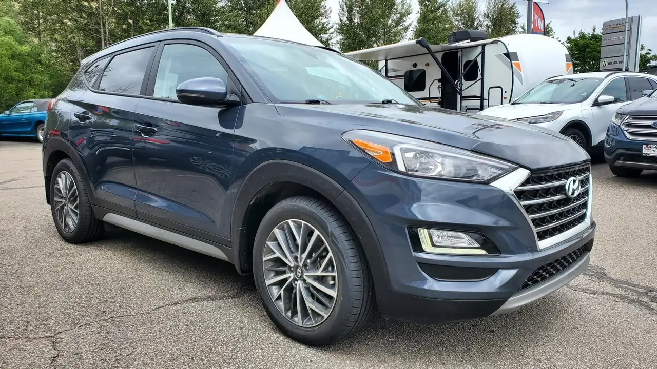 Hyundai TUCSON снимка Hyundai TUCSON