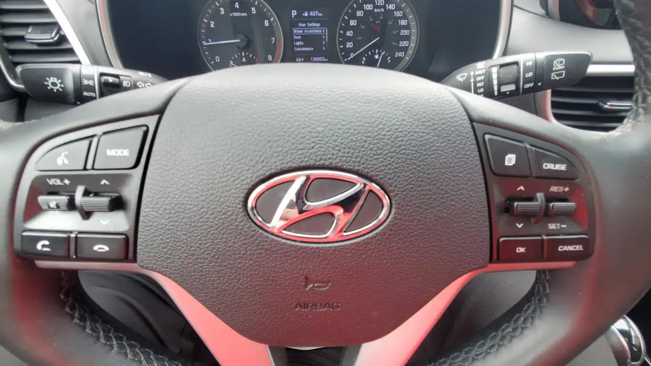 Hyundai TUCSON снимка Hyundai TUCSON