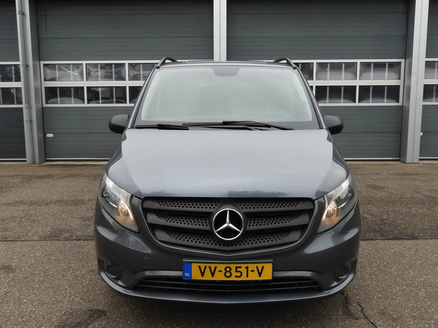 Mercedes-Benz Vito 114 CDI Extra Lang AIRCO | LEER | DEURTJES Grijs - 2