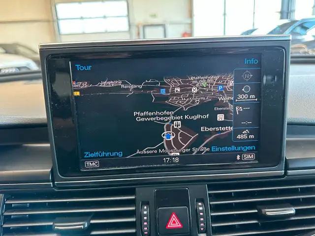 Audi A6 Avant view 15