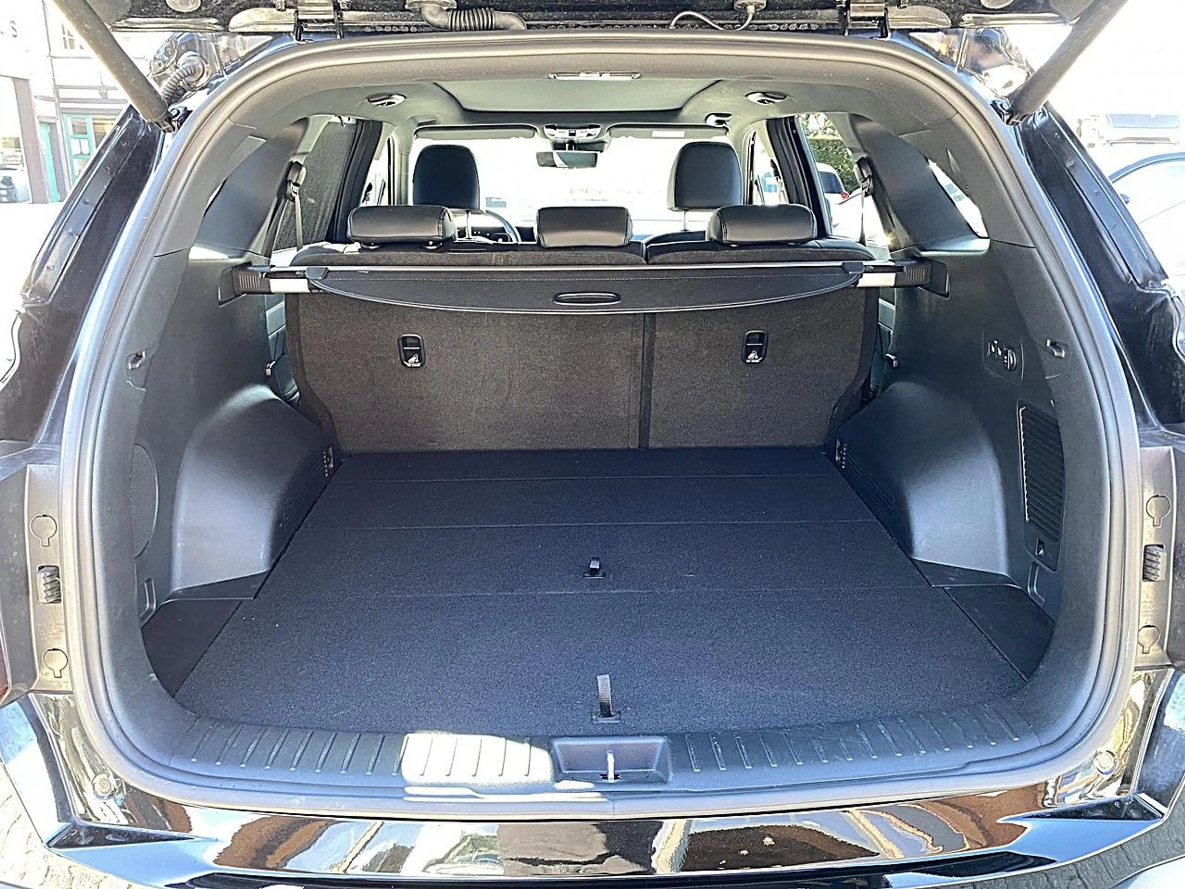 Kia Sorento PE 1.6T PHEV AWD PLAT NAP PR GD Klima Navi Leder — photo 12