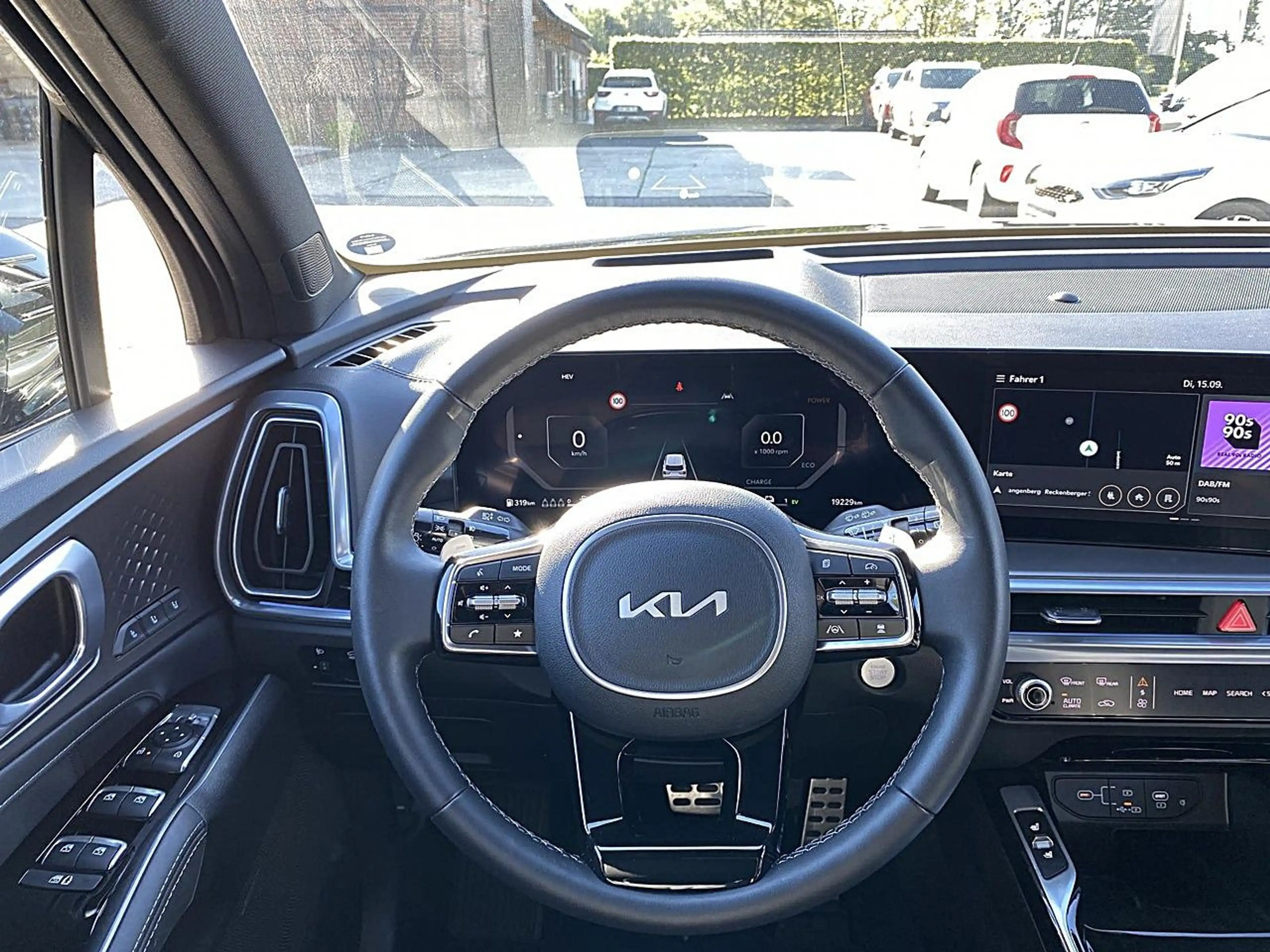 Kia Sorento PE 1.6T PHEV AWD PLAT NAP PR GD Klima Navi Leder — photo 14