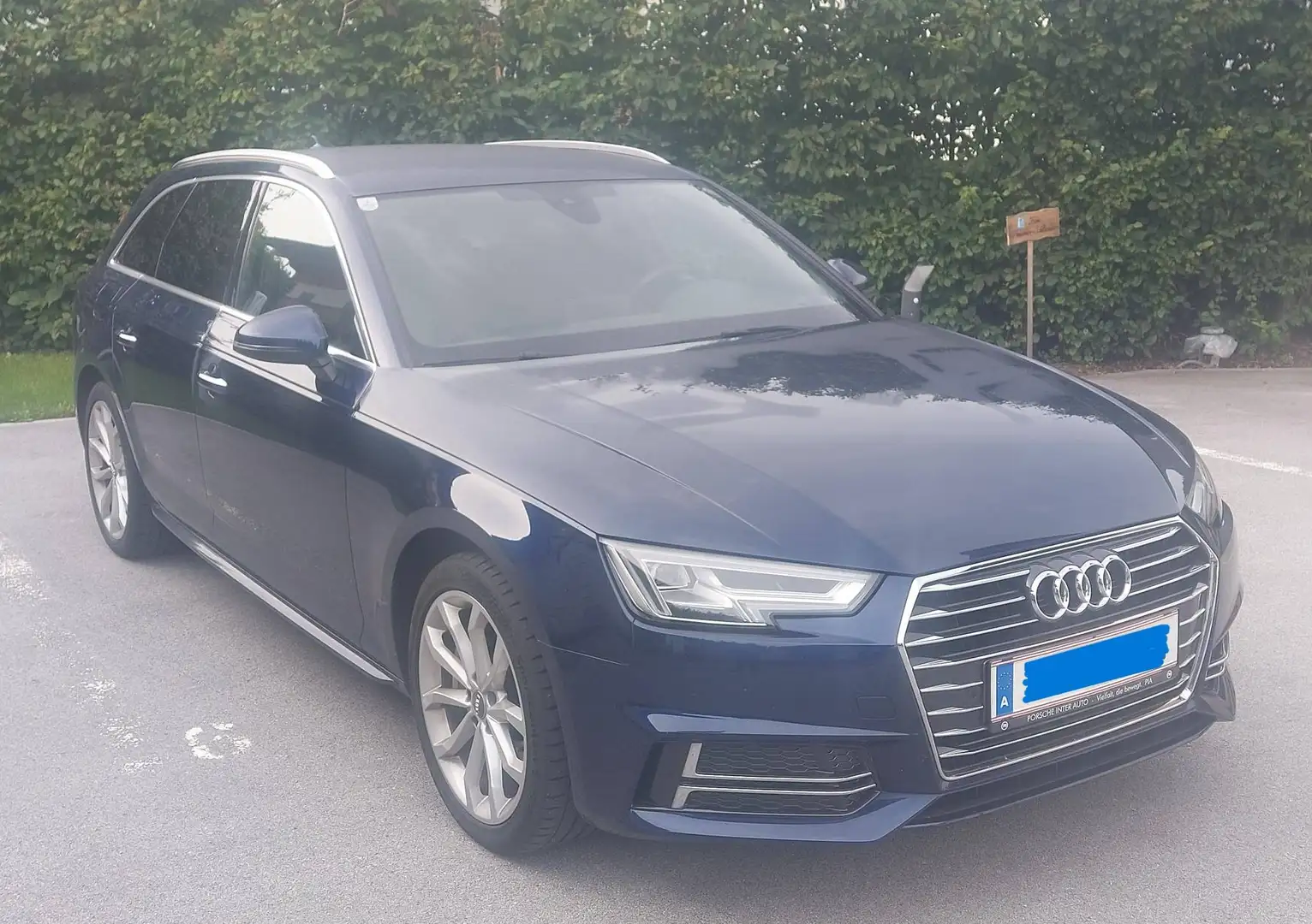 Audi A4 A4 Avant 2,0 TDI Design S-tronic Design Blau - 1