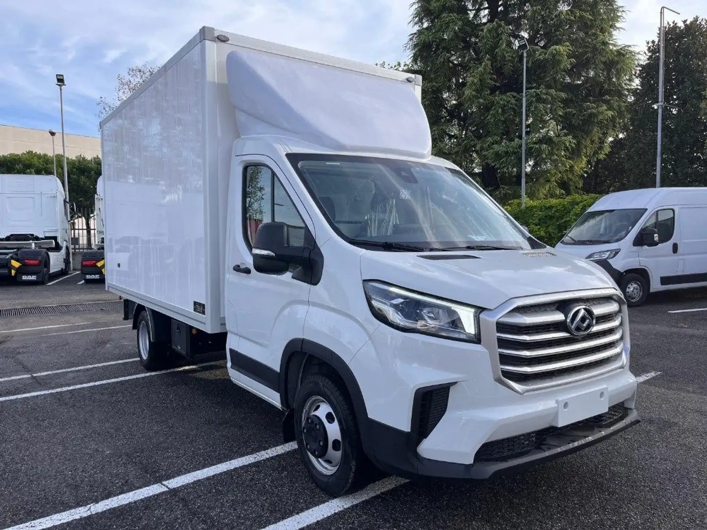 Maxus Deliver 9 Chassis cab. L3 furgonato White - 2