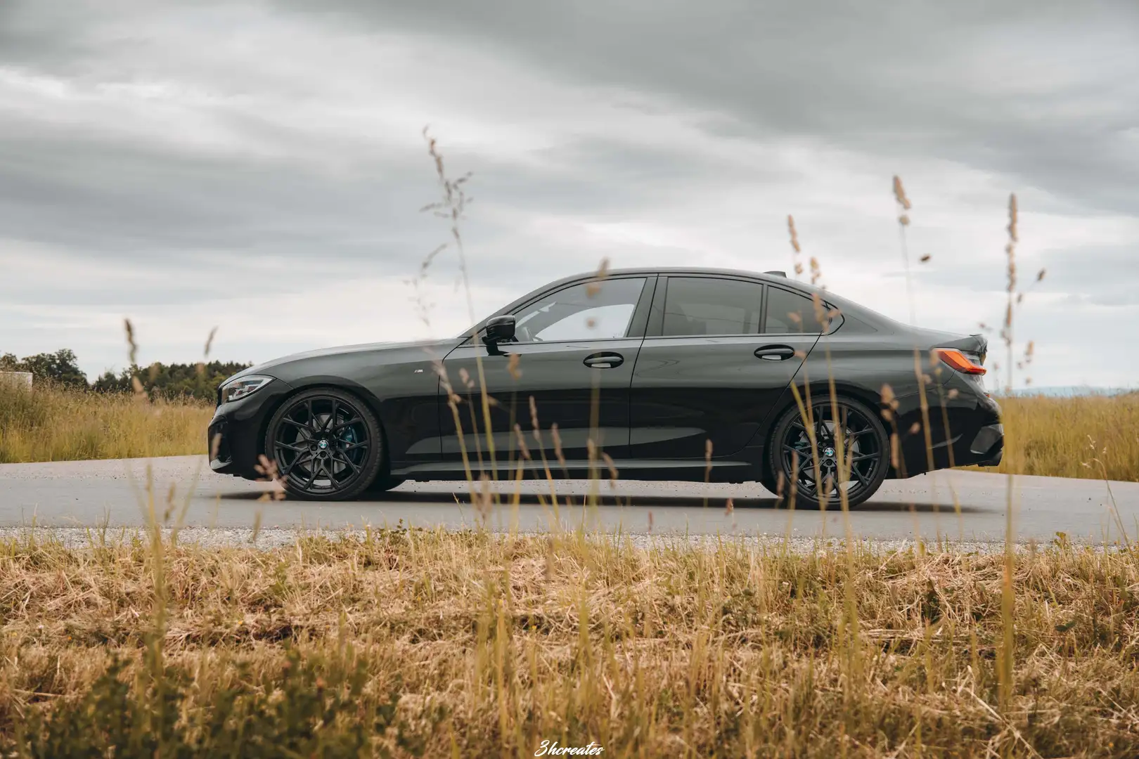 BMW 340 M340i xDrive Aut. Schwarz - 1