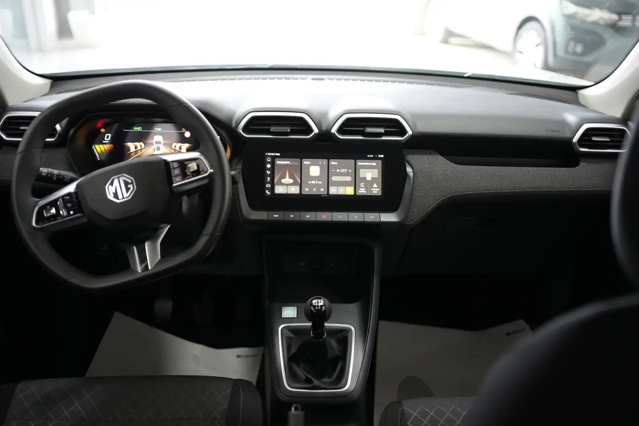 MG ZS 1.5 GPL Standard 5