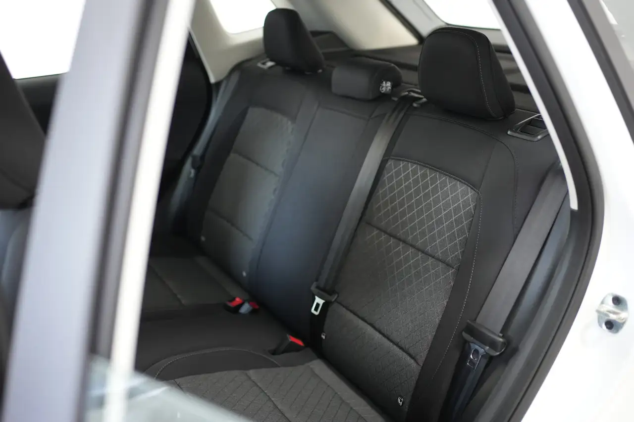 MG ZS 1.5 GPL Standard 9