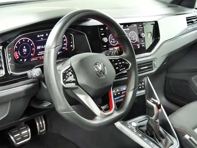 Volkswagen Polo view 12
