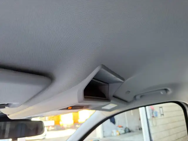 Ford Tourneo Custom Bus 2.5 PHEV 340 L1H1 FWD Sport Aut Ansicht 11