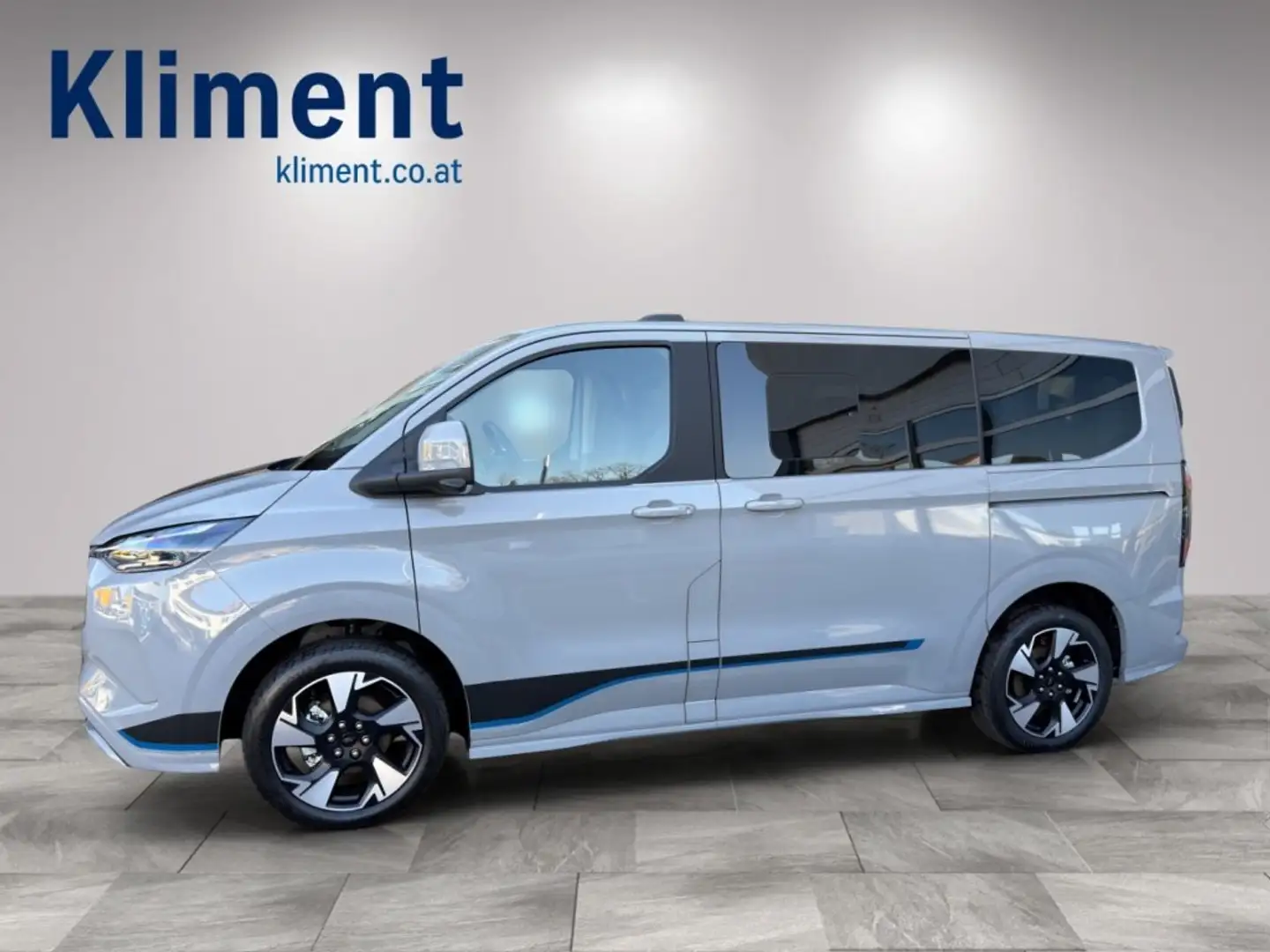 Ford Tourneo Custom Bus 2.5 PHEV 340 L1H1 FWD Sport Aut Grau - 2