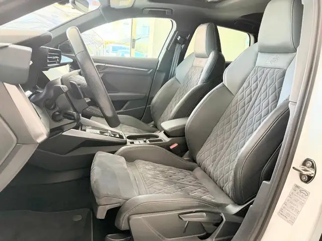 Audi S3 view 10
