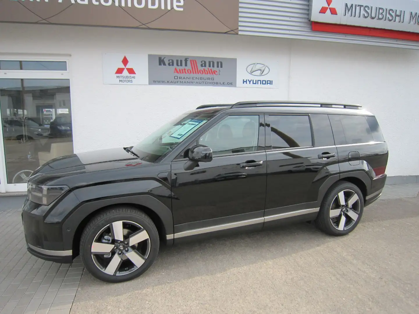 Hyundai SANTA FE 1.6 T-GDI Plug-in Hybrid Signature Schwarz - 2