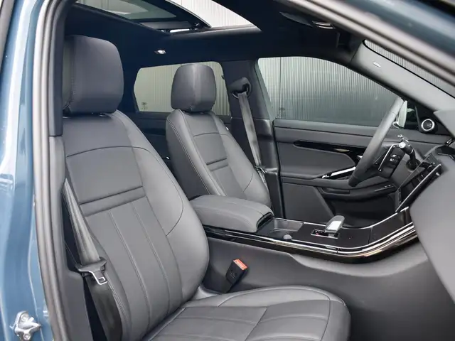 Land Rover Range Rover Evoque view 9