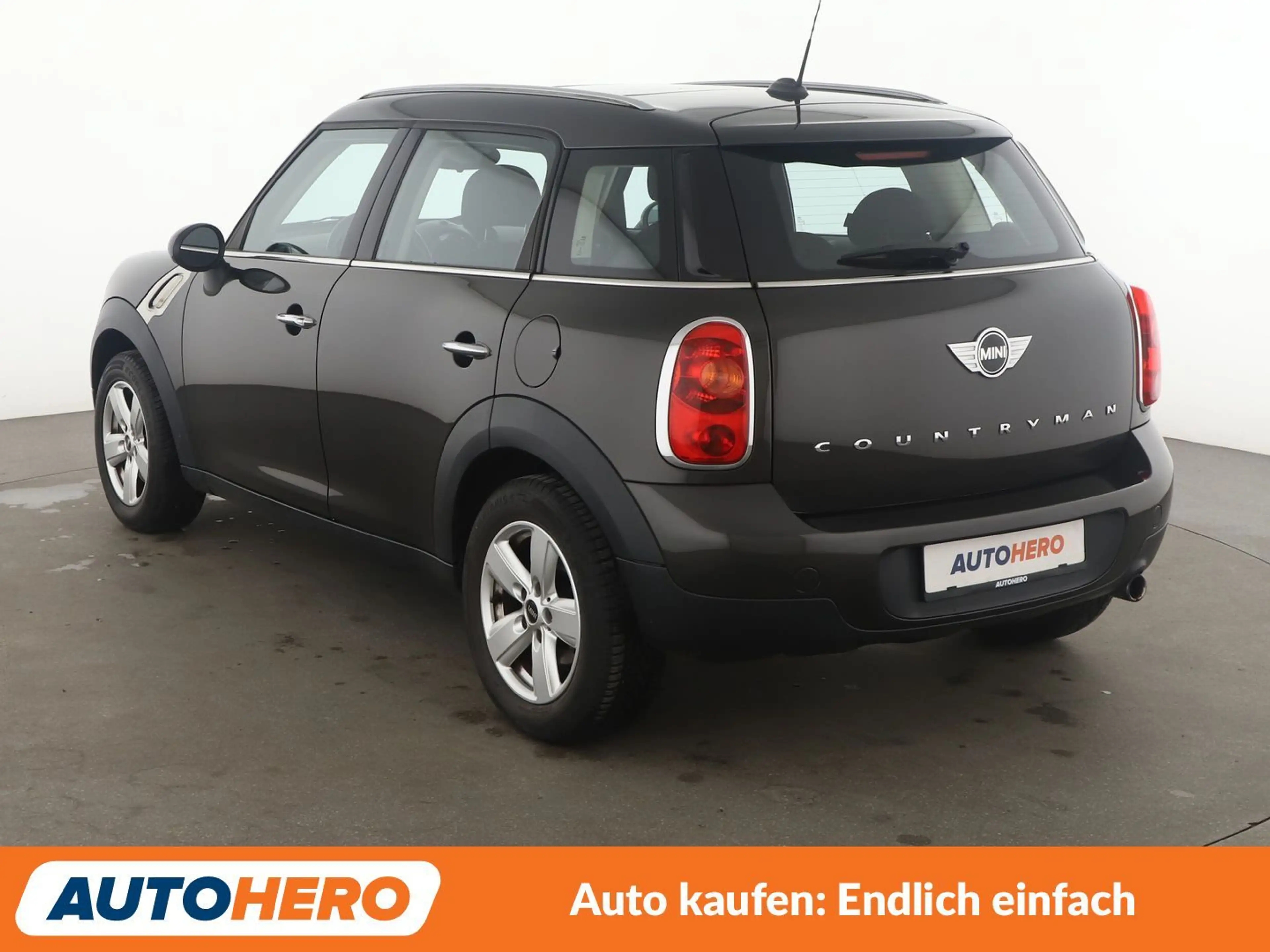 MINI One Countryman One*NAVI*TEMPO*SHZ*ALU*PANO*KLIMA* — photo 4