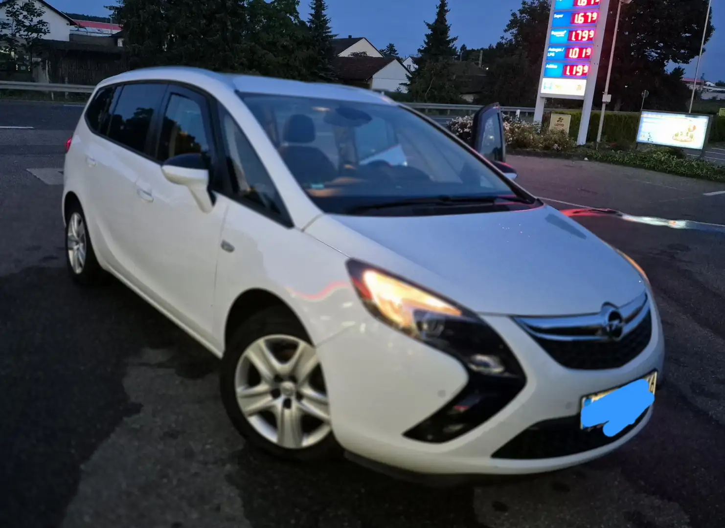 Opel Zafira Tourer 1.6 CDTI ecoFLEX Start/Stop Edition Weiß - 1